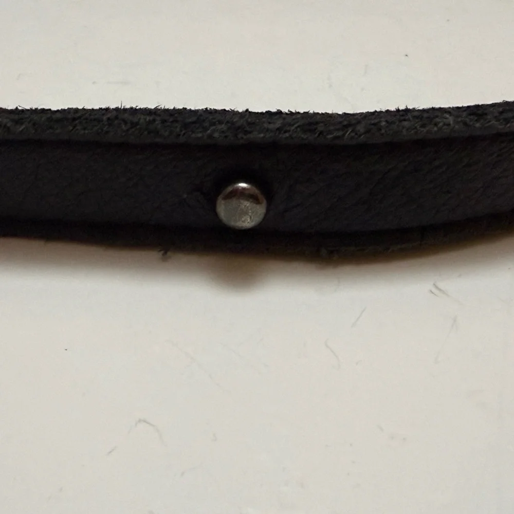 Liebeskind Berlin Leather Shoulder Bag - Picture 6 of 11